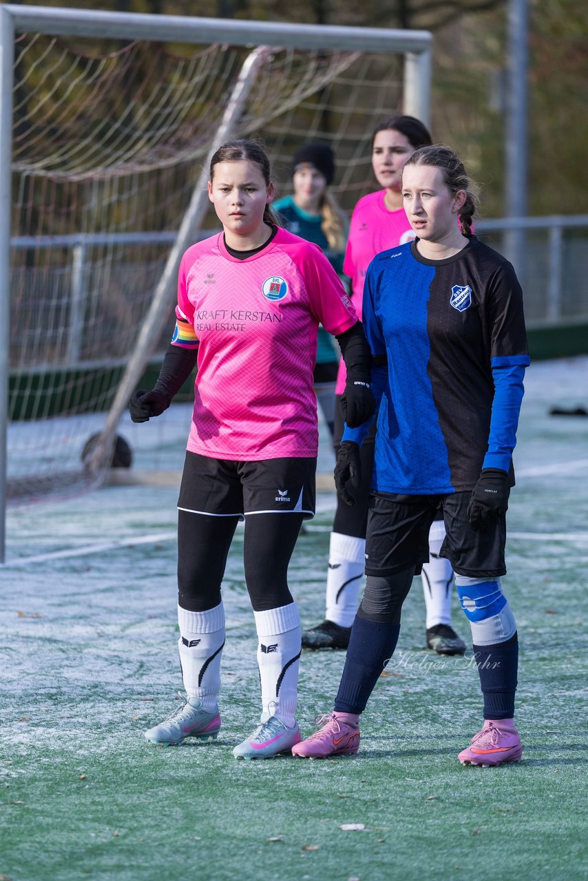 Bild 176 - wCJ VfL Pinneberg - SSV Rantzau : Ergebnis: 0:0